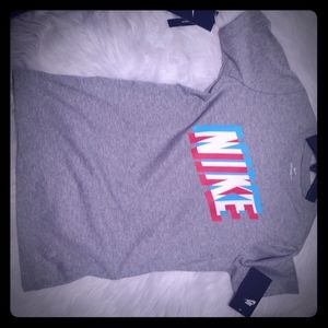 Nike boys shirt